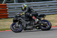 Middle 2 Group Black Bikes
